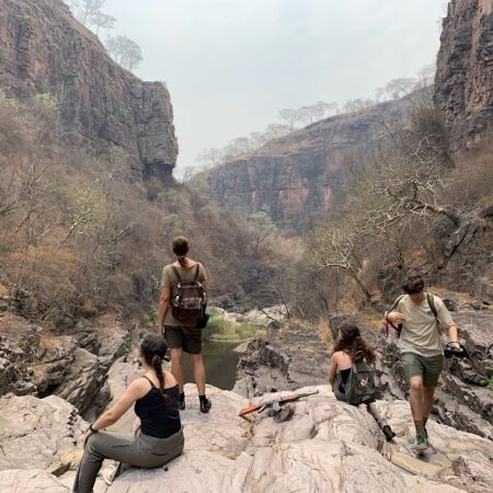 Claman Chiz Luisikulu Gorge Walk